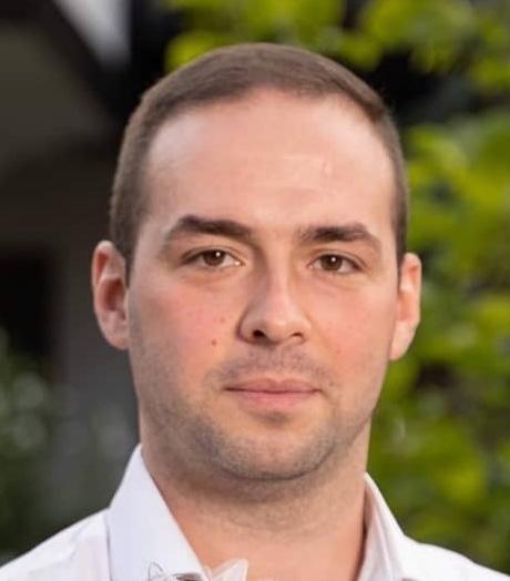 Габровци искат любовта да "реабилитира" девиза на Пенчо Семов